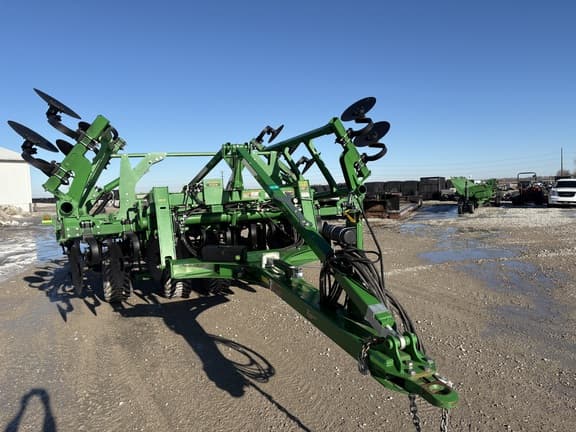 Image of John Deere 2730 equipment image 2