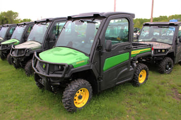Main image John Deere XUV 835M