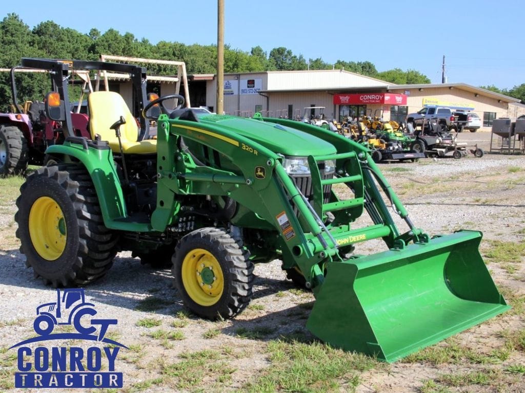2024 John Deere 3033R Equipment Image0