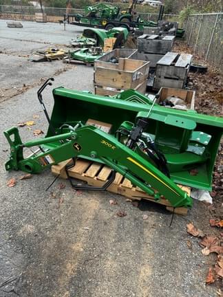 Main image John Deere 300E