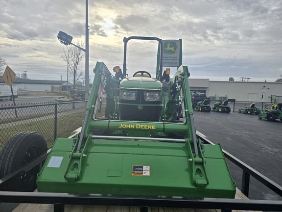 Image of John Deere 3025D equipment image 3