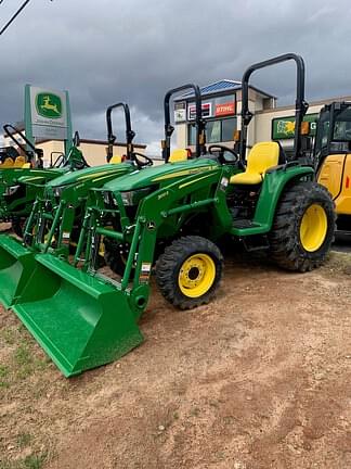 Image of John Deere 3025E Image 1