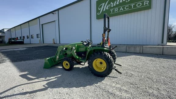 Image of John Deere 3025E equipment image 4
