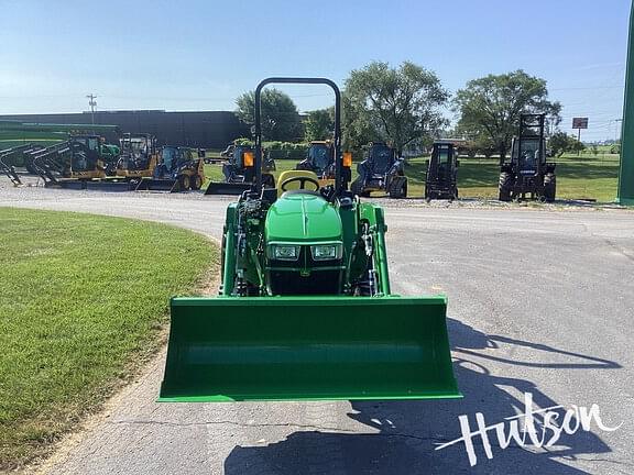 Image of John Deere 3025E equipment image 3