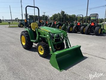 Main image John Deere 3025E