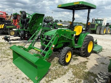 Main image John Deere 3025E