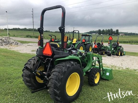 Image of John Deere 3025E equipment image 1