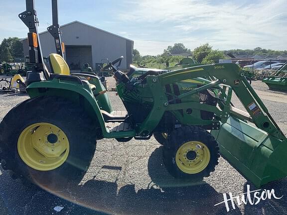 Image of John Deere 3025E equipment image 2