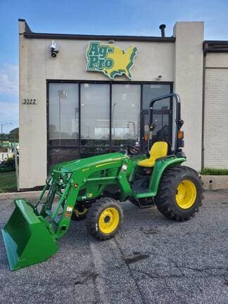 Main image John Deere 3025E