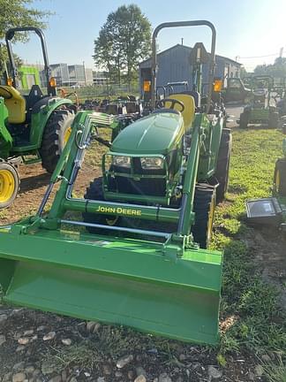 Image of John Deere 3025E Image 0