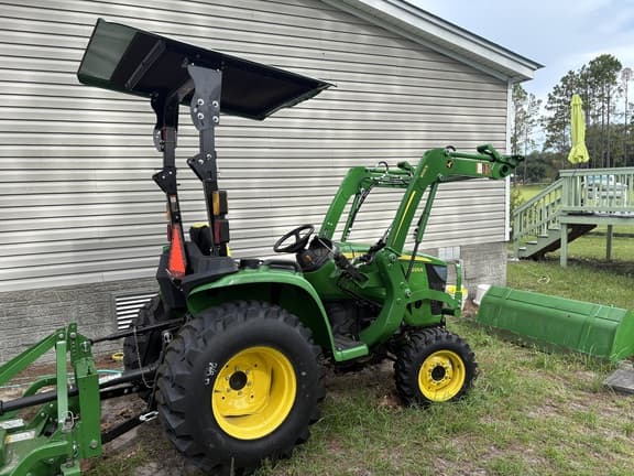 Image of John Deere 3025E equipment image 1