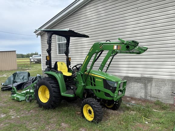 Image of John Deere 3025E Primary image