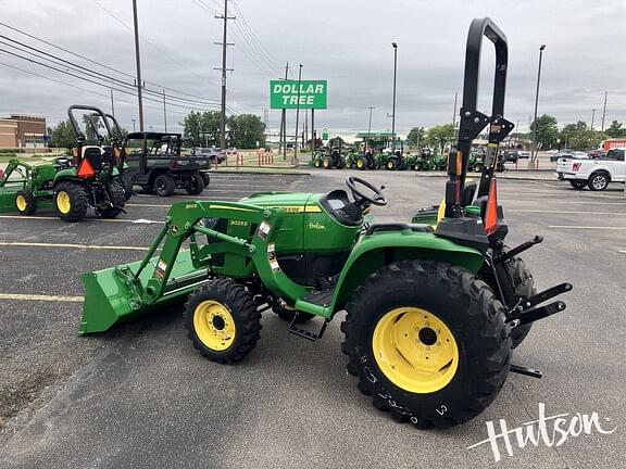 Image of John Deere 3025E equipment image 2