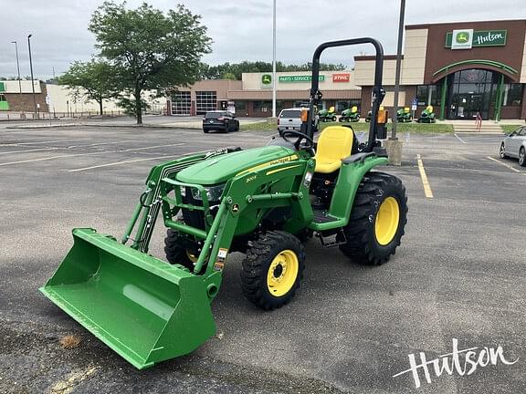Image of John Deere 3025E equipment image 1
