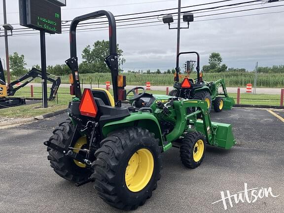 Image of John Deere 3025E equipment image 3