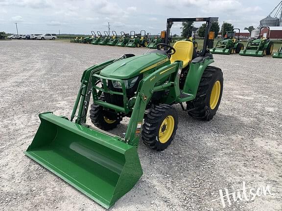 Image of John Deere 3025E equipment image 1