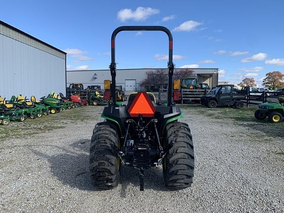 Image of John Deere 3025E equipment image 3