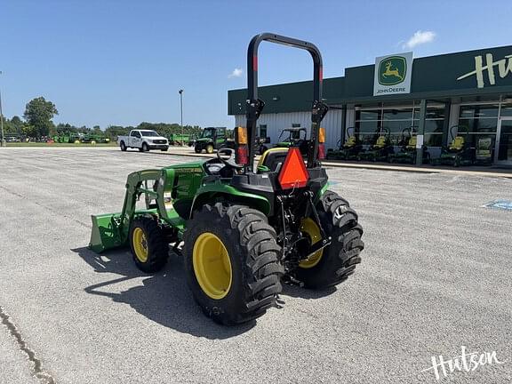 Image of John Deere 3025E equipment image 3