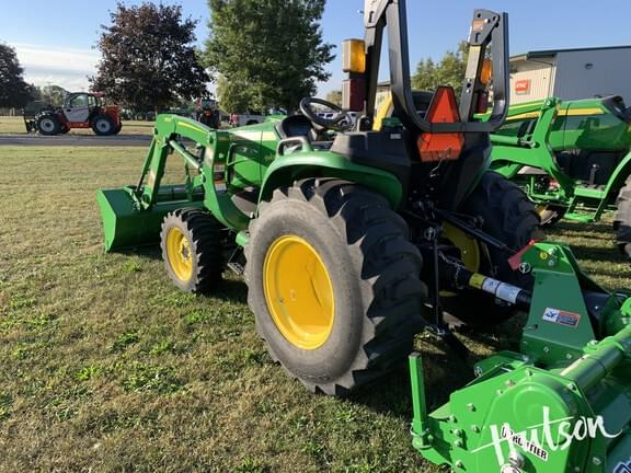 Image of John Deere 3025E equipment image 1