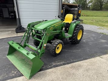 Main image John Deere 3025E