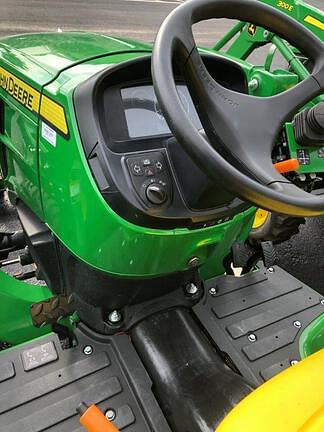 Image of John Deere 3025E Primary image