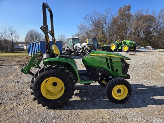 Image of John Deere 3025E equipment image 3