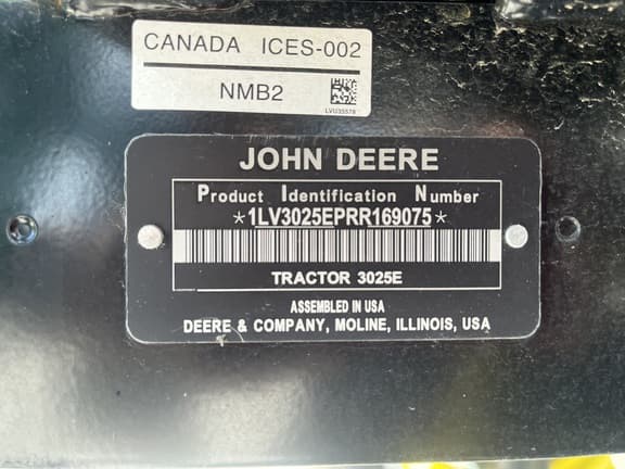 Image of John Deere 3025E equipment image 4