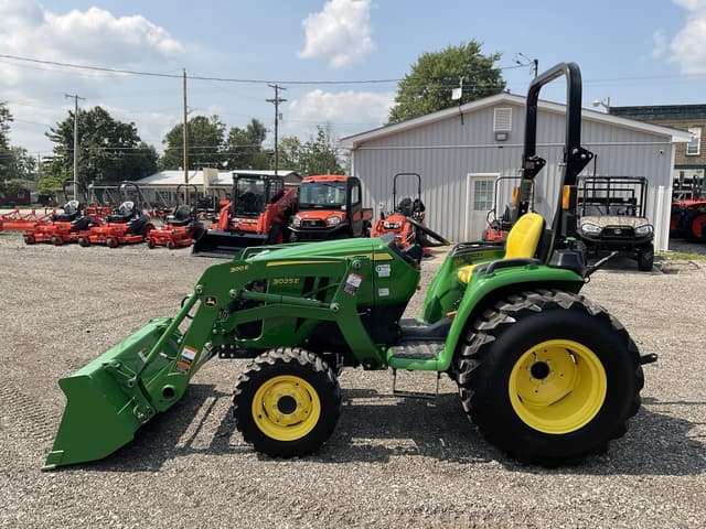 Image of John Deere 3025E equipment image 1