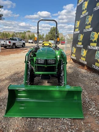 Image of John Deere 3025E equipment image 1