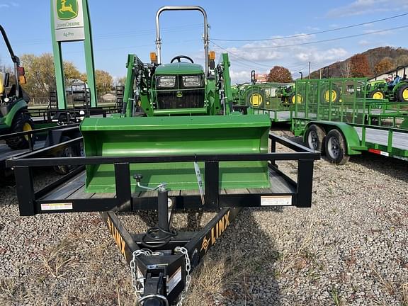 Image of John Deere 3025E equipment image 2