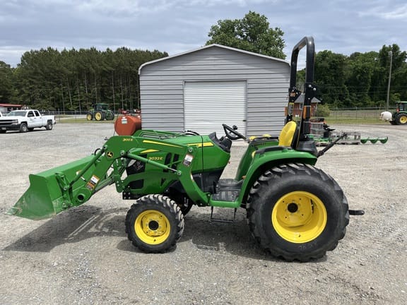 2024 John Deere 3032E Equipment Image0