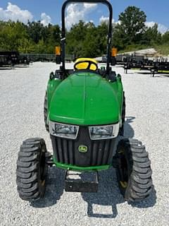 Image of John Deere 3032E equipment image 2