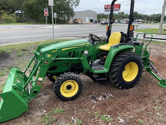 Image of John Deere 3032E equipment image 3