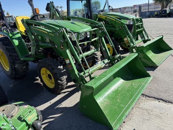 2024 John Deere 3032E Equipment Image0