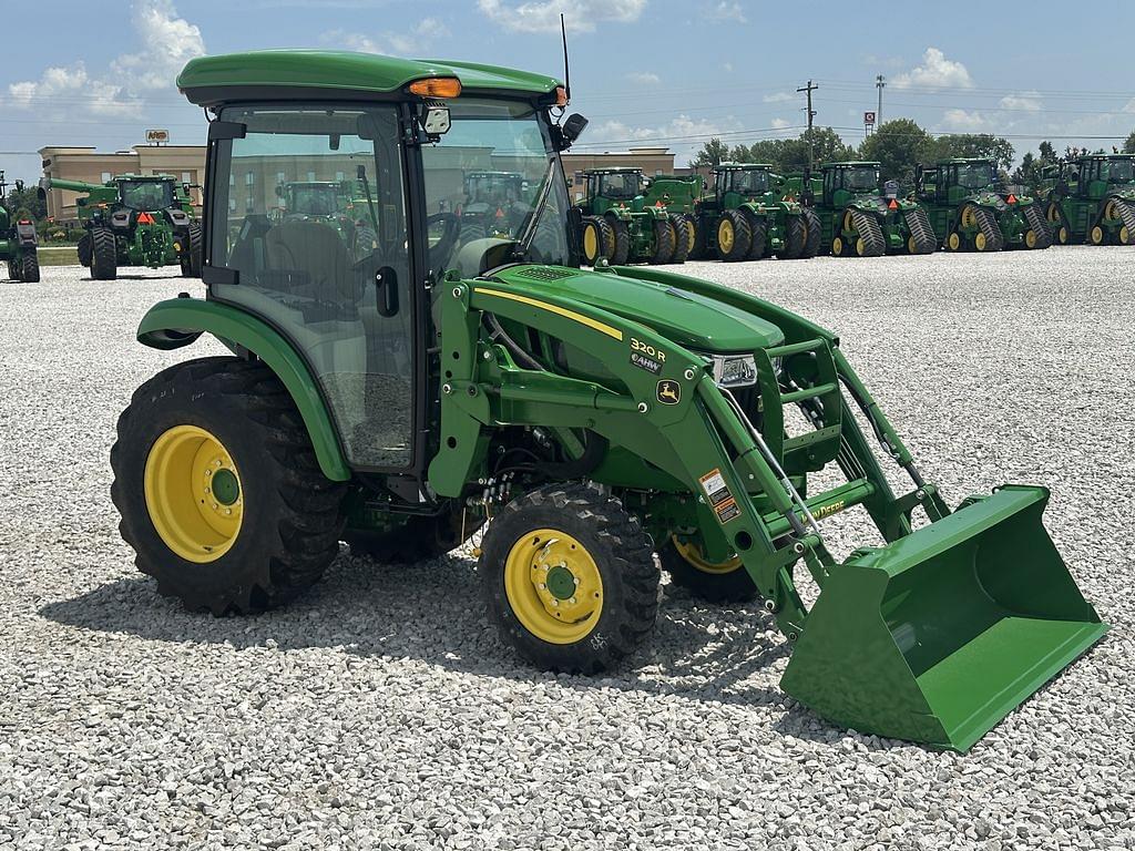 Image of John Deere 3033R Image 1