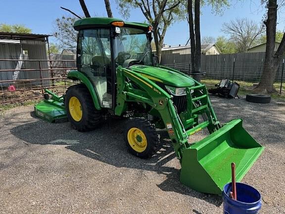 Image of John Deere 3033R equipment image 4