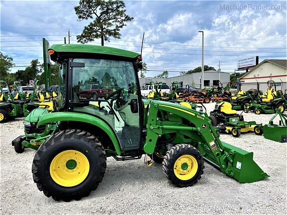 Image of John Deere 3033R equipment image 4