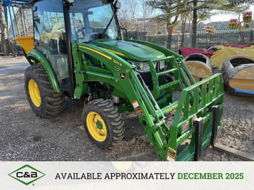 Main image John Deere 3033R