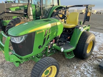 Main image John Deere 3033R