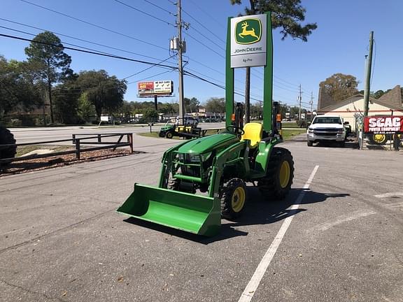 Image of John Deere 3038E equipment image 1