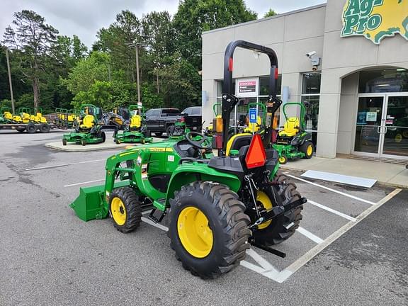 Image of John Deere 3038E equipment image 1