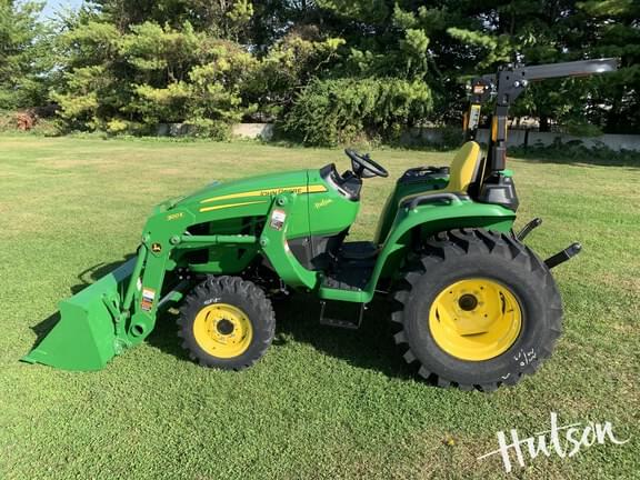 Image of John Deere 3038E equipment image 2