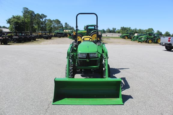 Image of John Deere 3038E equipment image 1