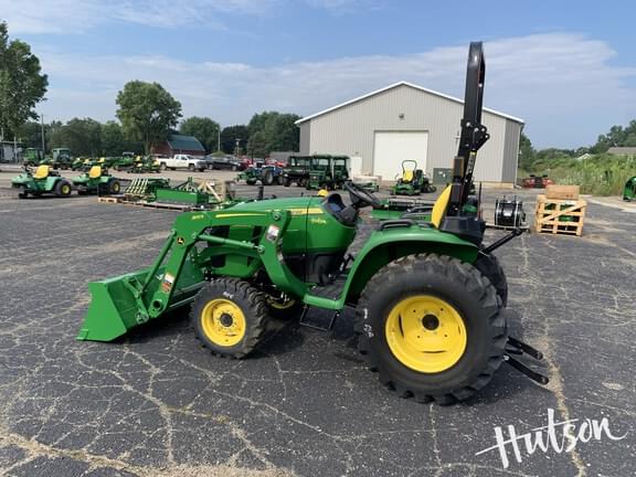 Image of John Deere 3038E equipment image 2