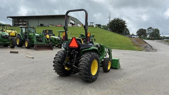 Image of John Deere 3038E equipment image 2