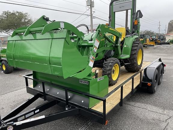 Image of John Deere 3038E Primary image