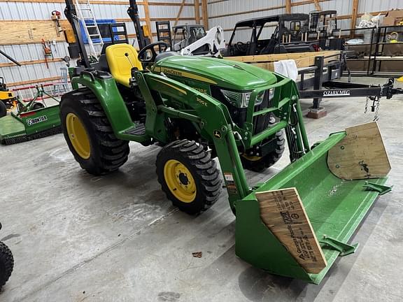 Image of John Deere 3038E equipment image 1