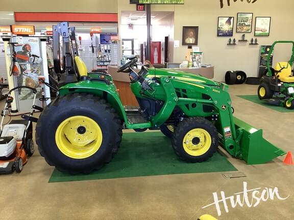 Image of John Deere 3038E equipment image 2