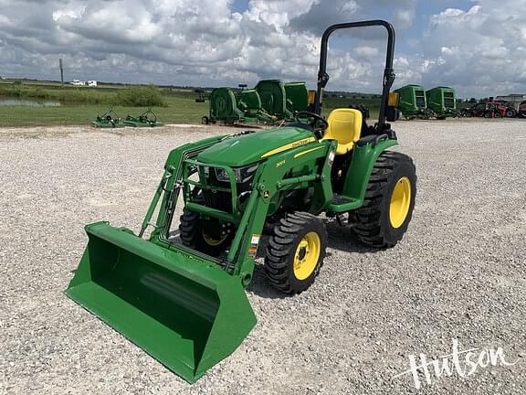 Image of John Deere 3038E equipment image 1