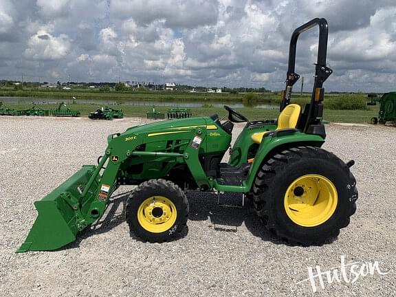 Image of John Deere 3038E equipment image 3